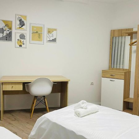 Ferienwohnung Pristina Nest Exterior foto