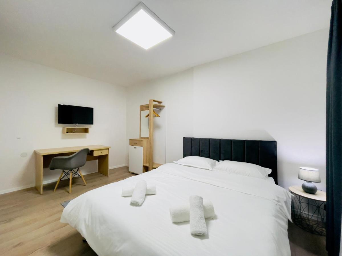 Ferienwohnung Pristina Nest Exterior foto